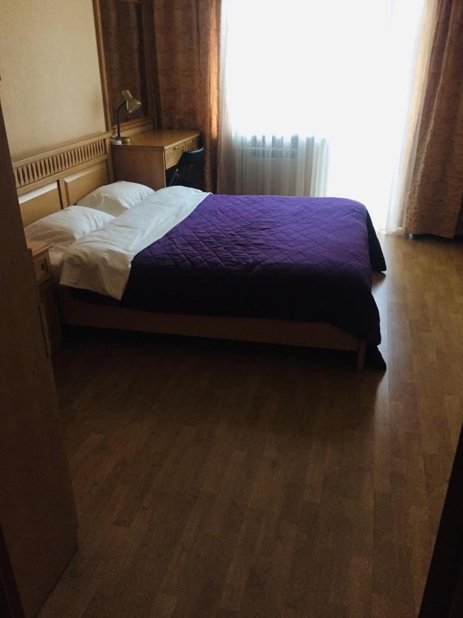 Apartment Mala Zhytomyrska 10 キエフ エクステリア 写真