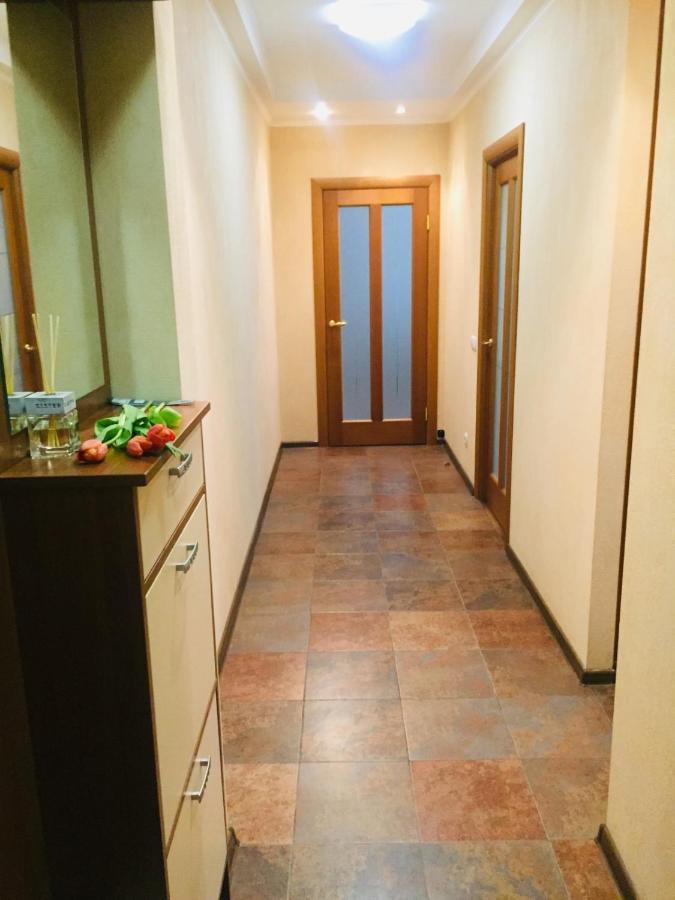 Apartment Mala Zhytomyrska 10 キエフ エクステリア 写真